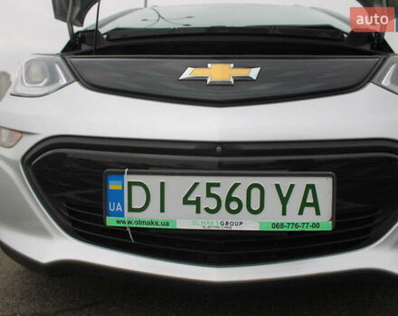 Серый Шевроле Bolt EV, объемом двигателя 0 л и пробегом 135 тыс. км за 15300 $, фото 5 на Automoto.ua