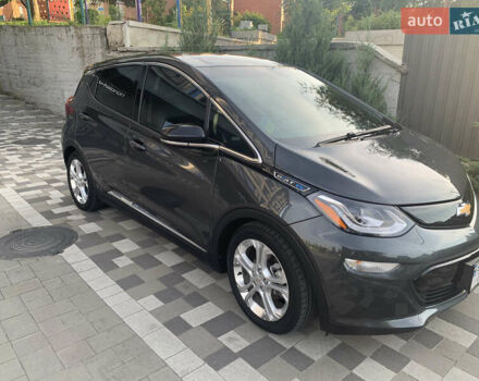 Серый Шевроле Bolt EV, объемом двигателя 0 л и пробегом 133 тыс. км за 14900 $, фото 4 на Automoto.ua