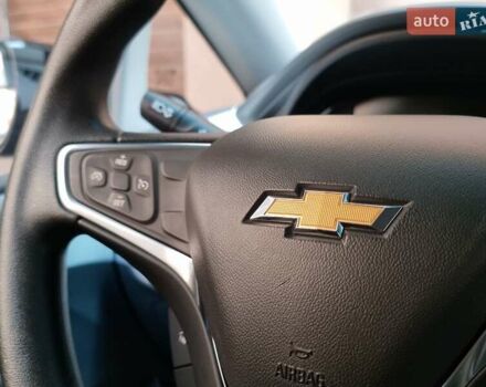 Серый Шевроле Bolt EV, объемом двигателя 0 л и пробегом 181 тыс. км за 13999 $, фото 44 на Automoto.ua