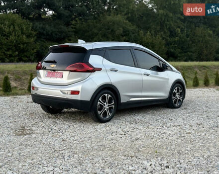 Серый Шевроле Bolt EV, объемом двигателя 0 л и пробегом 110 тыс. км за 13700 $, фото 5 на Automoto.ua