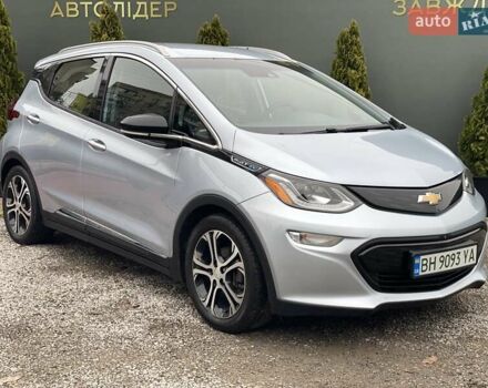 Серый Шевроле Bolt EV, объемом двигателя 0 л и пробегом 34 тыс. км за 16990 $, фото 3 на Automoto.ua