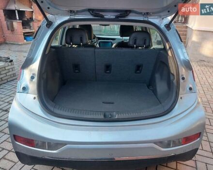 Серый Шевроле Bolt EV, объемом двигателя 0 л и пробегом 60 тыс. км за 14600 $, фото 11 на Automoto.ua