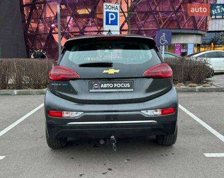 Серый Шевроле Bolt EV, объемом двигателя 0 л и пробегом 144 тыс. км за 14990 $, фото 5 на Automoto.ua