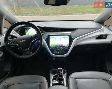 Серый Шевроле Bolt EV, объемом двигателя 0 л и пробегом 76 тыс. км за 13000 $, фото 8 на Automoto.ua