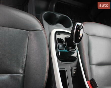 Серый Шевроле Bolt EV, объемом двигателя 0 л и пробегом 135 тыс. км за 15300 $, фото 31 на Automoto.ua