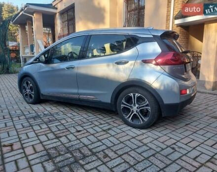 Серый Шевроле Bolt EV, объемом двигателя 0 л и пробегом 60 тыс. км за 14600 $, фото 2 на Automoto.ua