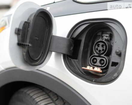 Сірий Шевроле Bolt EV, об'ємом двигуна 0 л та пробігом 81 тис. км за 14200 $, фото 47 на Automoto.ua