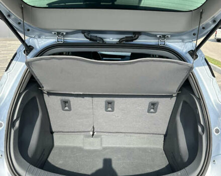 Серый Шевроле Bolt EV, объемом двигателя 0 л и пробегом 89 тыс. км за 13499 $, фото 12 на Automoto.ua