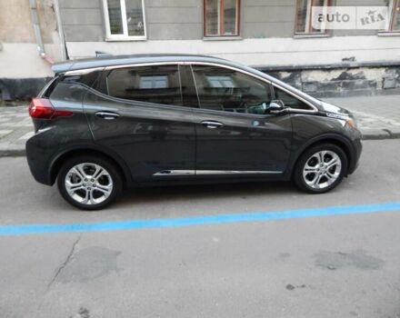 Серый Шевроле Bolt EV, объемом двигателя 0 л и пробегом 122 тыс. км за 13300 $, фото 5 на Automoto.ua