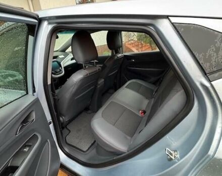 Серый Шевроле Bolt EV, объемом двигателя 0 л и пробегом 103 тыс. км за 14000 $, фото 6 на Automoto.ua