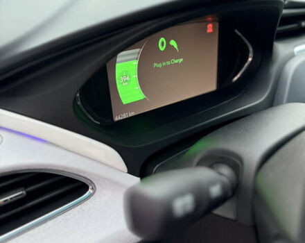 Серый Шевроле Bolt EV, объемом двигателя 0 л и пробегом 44 тыс. км за 17300 $, фото 12 на Automoto.ua