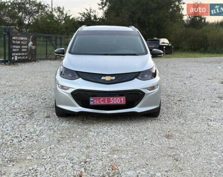 Серый Шевроле Bolt EV, объемом двигателя 0 л и пробегом 110 тыс. км за 13700 $, фото 2 на Automoto.ua