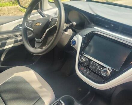 Серый Шевроле Bolt EV, объемом двигателя 0 л и пробегом 115 тыс. км за 18900 $, фото 1 на Automoto.ua
