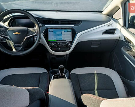 Серый Шевроле Bolt EV, объемом двигателя 0 л и пробегом 96 тыс. км за 13800 $, фото 12 на Automoto.ua