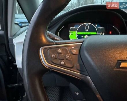 Серый Шевроле Bolt EV, объемом двигателя 0 л и пробегом 144 тыс. км за 14990 $, фото 16 на Automoto.ua