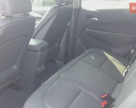 Серый Шевроле Bolt EV, объемом двигателя 0 л и пробегом 100 тыс. км за 18000 $, фото 5 на Automoto.ua