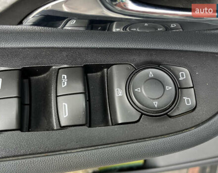 Серый Шевроле Bolt EV, объемом двигателя 0 л и пробегом 210 тыс. км за 12500 $, фото 8 на Automoto.ua