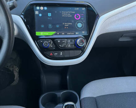 Серый Шевроле Bolt EV, объемом двигателя 0 л и пробегом 126 тыс. км за 11500 $, фото 13 на Automoto.ua