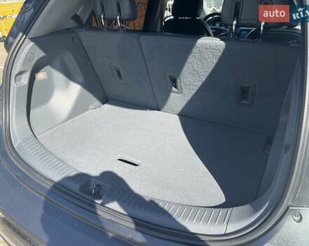 Серый Шевроле Bolt EV, объемом двигателя 0 л и пробегом 104 тыс. км за 14999 $, фото 31 на Automoto.ua