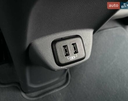 Серый Шевроле Bolt EV, объемом двигателя 0 л и пробегом 34 тыс. км за 16990 $, фото 27 на Automoto.ua