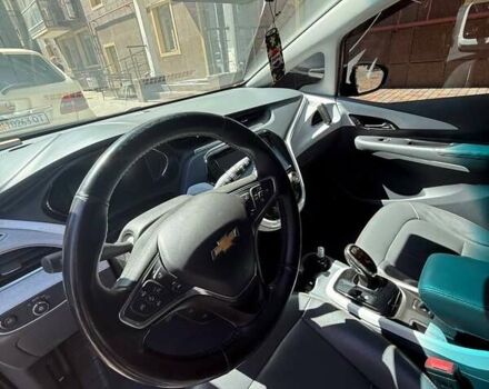 Серый Шевроле Bolt EV, объемом двигателя 0 л и пробегом 127 тыс. км за 14000 $, фото 5 на Automoto.ua