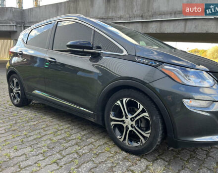 Серый Шевроле Bolt EV, объемом двигателя 0 л и пробегом 106 тыс. км за 13500 $, фото 2 на Automoto.ua