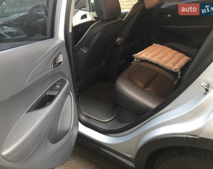 Серый Шевроле Bolt EV, объемом двигателя 0 л и пробегом 188 тыс. км за 12200 $, фото 5 на Automoto.ua