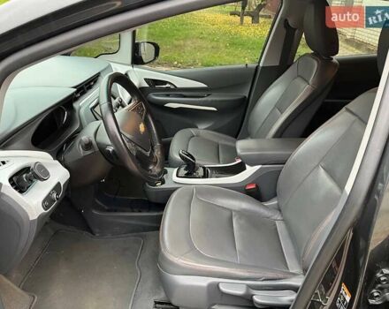 Серый Шевроле Bolt EV, объемом двигателя 0 л и пробегом 76 тыс. км за 13000 $, фото 13 на Automoto.ua