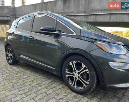 Серый Шевроле Bolt EV, объемом двигателя 0 л и пробегом 106 тыс. км за 13500 $, фото 3 на Automoto.ua