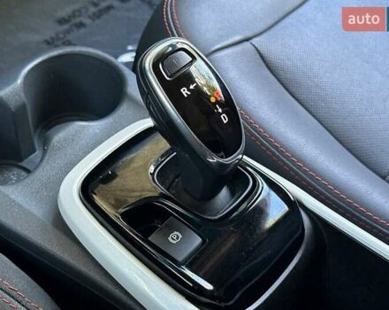 Сірий Шевроле Bolt EV, об'ємом двигуна 0 л та пробігом 56 тис. км за 3800 $, фото 20 на Automoto.ua