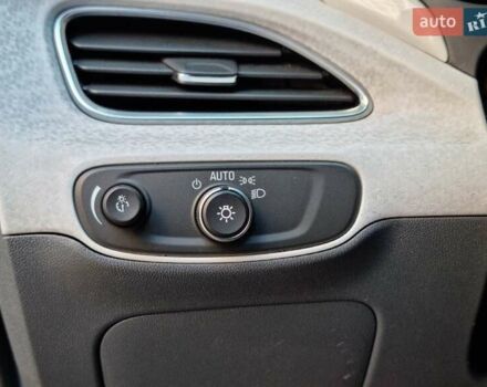 Серый Шевроле Bolt EV, объемом двигателя 0 л и пробегом 181 тыс. км за 13999 $, фото 39 на Automoto.ua