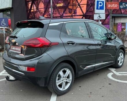 Серый Шевроле Bolt EV, объемом двигателя 0 л и пробегом 144 тыс. км за 14990 $, фото 6 на Automoto.ua