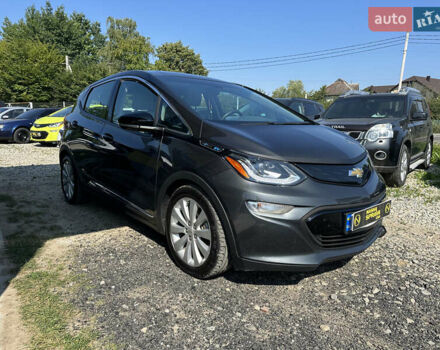 Серый Шевроле Bolt EV, объемом двигателя 0 л и пробегом 163 тыс. км за 13800 $, фото 2 на Automoto.ua