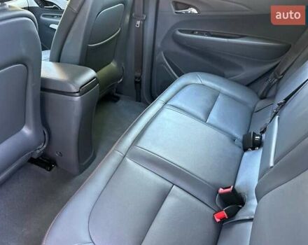 Сірий Шевроле Bolt EV, об'ємом двигуна 0 л та пробігом 56 тис. км за 3800 $, фото 22 на Automoto.ua