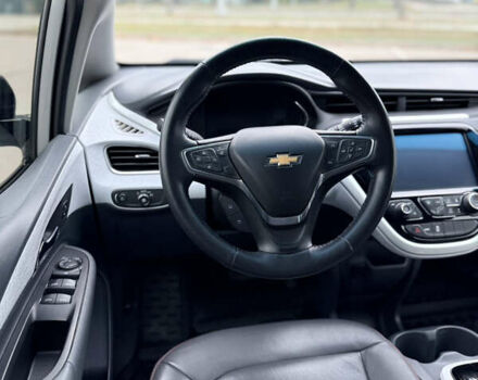 Серый Шевроле Bolt EV, объемом двигателя 0 л и пробегом 44 тыс. км за 17300 $, фото 10 на Automoto.ua