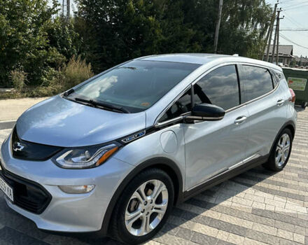 Серый Шевроле Bolt EV, объемом двигателя 0 л и пробегом 89 тыс. км за 13499 $, фото 5 на Automoto.ua