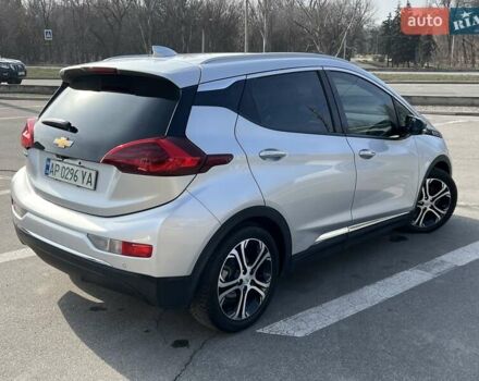 Серый Шевроле Bolt EV, объемом двигателя 0 л и пробегом 72 тыс. км за 13500 $, фото 3 на Automoto.ua