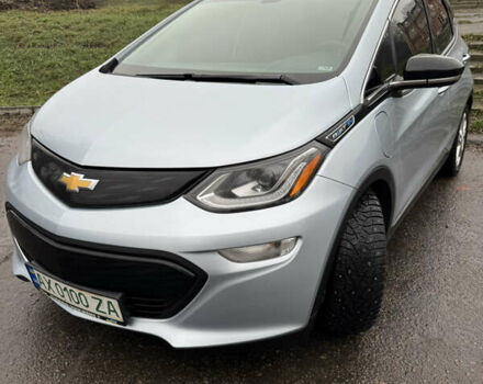 Серый Шевроле Bolt EV, объемом двигателя 0 л и пробегом 124 тыс. км за 13900 $, фото 1 на Automoto.ua
