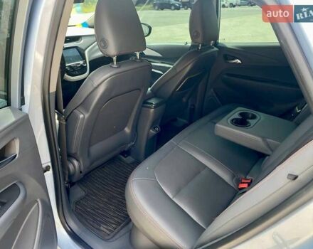 Сірий Шевроле Bolt EV, об'ємом двигуна 0 л та пробігом 57 тис. км за 15990 $, фото 23 на Automoto.ua