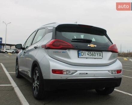 Серый Шевроле Bolt EV, объемом двигателя 0 л и пробегом 135 тыс. км за 15300 $, фото 4 на Automoto.ua