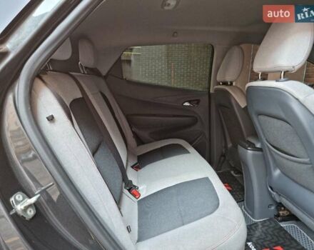 Серый Шевроле Bolt EV, объемом двигателя 0 л и пробегом 181 тыс. км за 13999 $, фото 62 на Automoto.ua