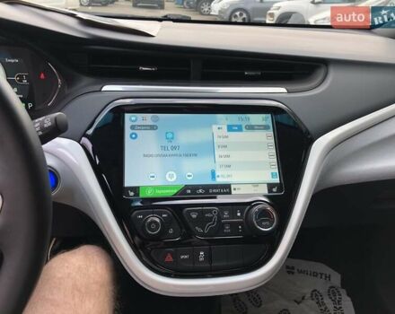 Серый Шевроле Bolt EV, объемом двигателя 0 л и пробегом 69 тыс. км за 13900 $, фото 7 на Automoto.ua