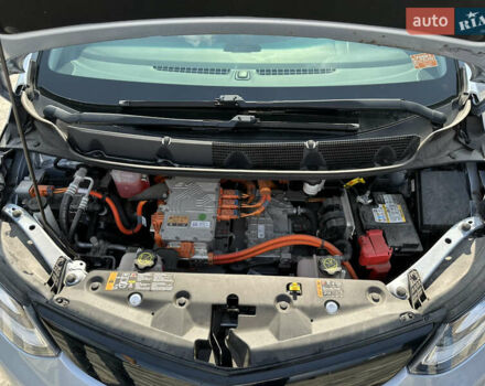 Серый Шевроле Bolt EV, объемом двигателя 0 л и пробегом 89 тыс. км за 13499 $, фото 18 на Automoto.ua