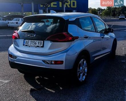 Серый Шевроле Bolt EV, объемом двигателя 0 л и пробегом 96 тыс. км за 13800 $, фото 7 на Automoto.ua