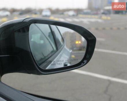 Серый Шевроле Bolt EV, объемом двигателя 0 л и пробегом 135 тыс. км за 15300 $, фото 9 на Automoto.ua