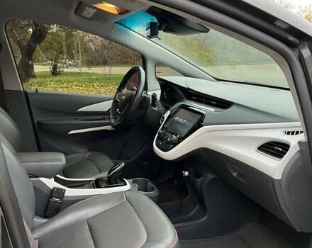 Серый Шевроле Bolt EV, объемом двигателя 0 л и пробегом 76 тыс. км за 13000 $, фото 11 на Automoto.ua