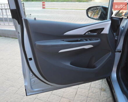 Сірий Шевроле Bolt EV, об'ємом двигуна 0 л та пробігом 57 тис. км за 14900 $, фото 13 на Automoto.ua