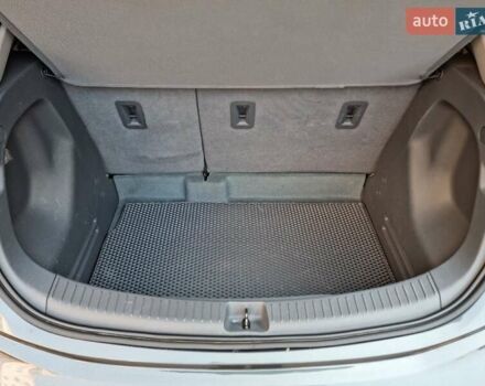 Серый Шевроле Bolt EV, объемом двигателя 0 л и пробегом 181 тыс. км за 13999 $, фото 77 на Automoto.ua