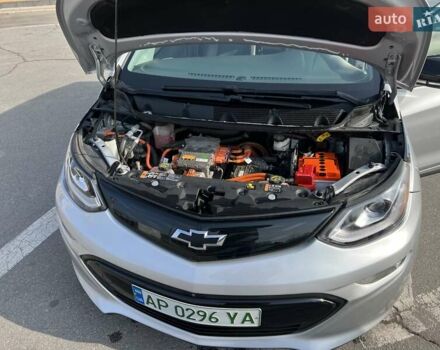 Серый Шевроле Bolt EV, объемом двигателя 0 л и пробегом 72 тыс. км за 13500 $, фото 17 на Automoto.ua