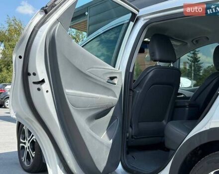 Сірий Шевроле Bolt EV, об'ємом двигуна 0 л та пробігом 137 тис. км за 13499 $, фото 39 на Automoto.ua